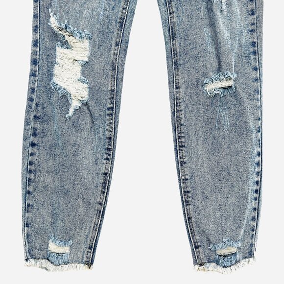 NWT Tinseltown Women's The Mom Jeans Size 13 High Rise Distressed Blue Stretch - Picture 7 of 10